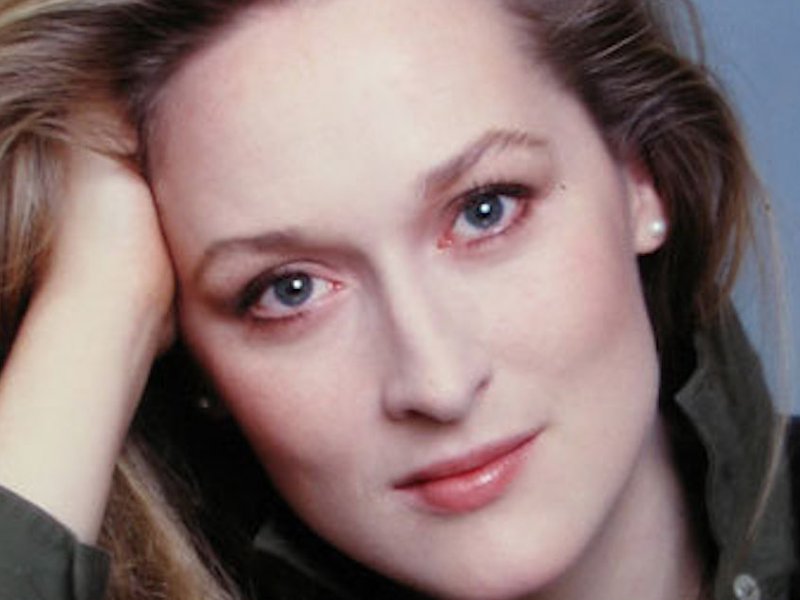 10_feb_2022_meryl_streep_by_jack_mitchell_(1).jpg