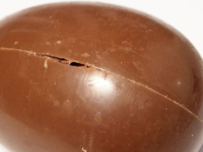 14_april_2022_chocolate_egg.jpg