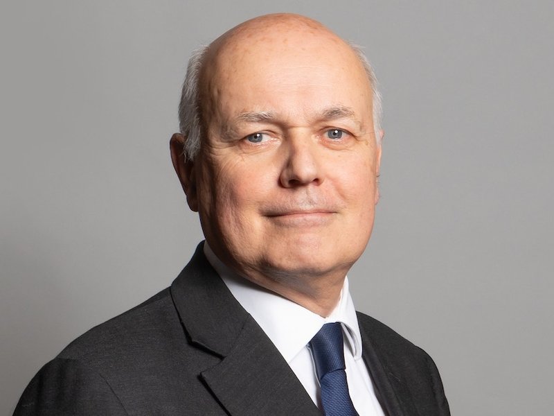 24_june_2022_official_portrait_of_sir_iain_duncan_smith_mp_crop_1.jpg