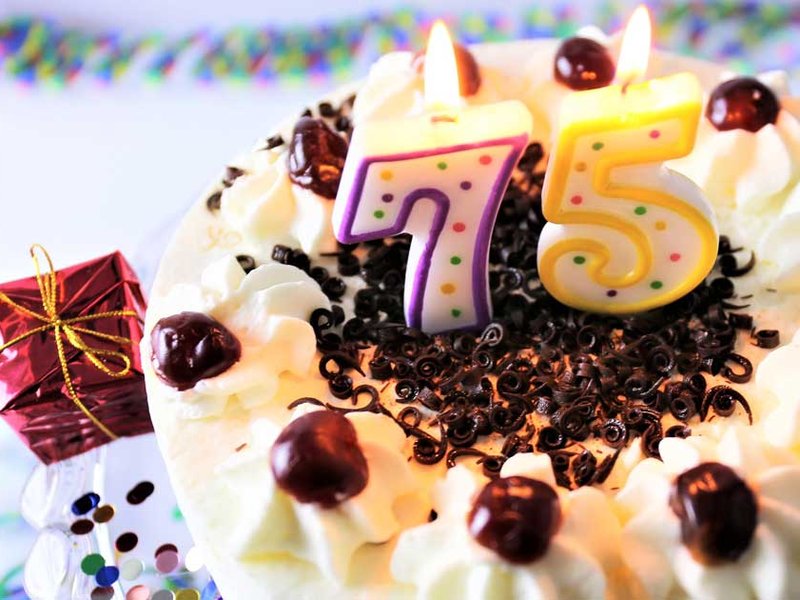 75-cake-19082019.jpg