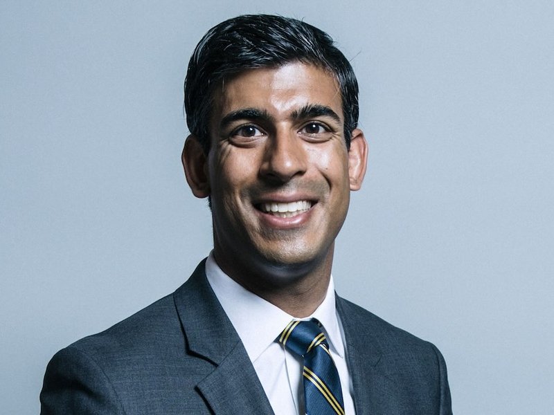 9_jan_2024_official_portrait_of_rishi_sunak_crop_1.jpg