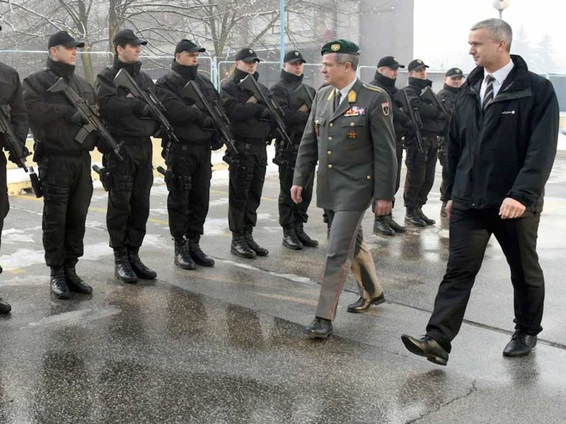 ff-wp-files/2015/09/EUfor-police-EU-army.jpg