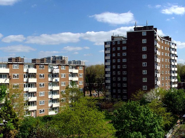 ff-wp-files/2016/01/Tiverton-estate.jpg