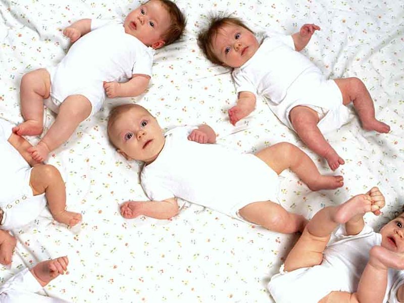a6mx4b_babies.jpg