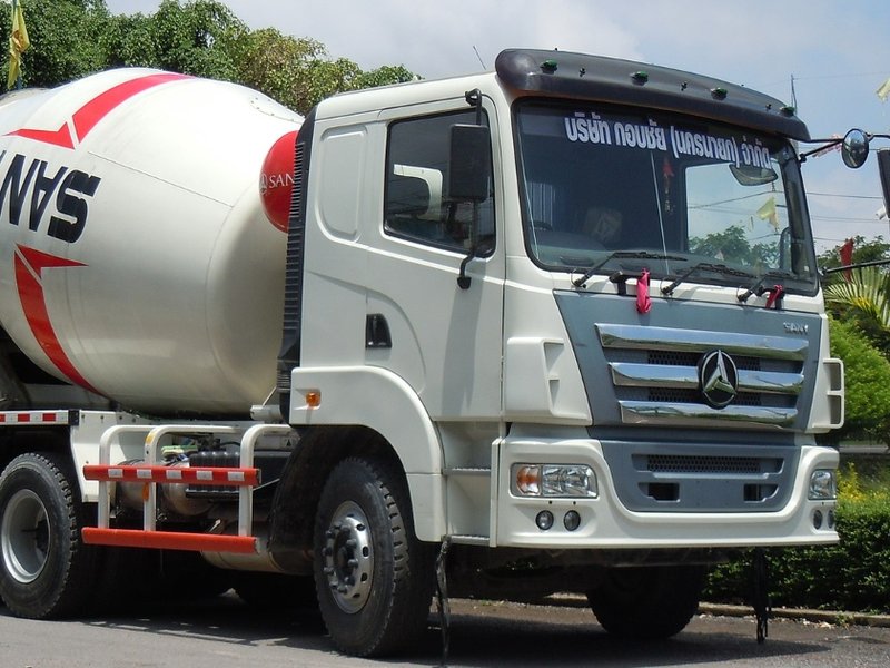 cement_truck-_cropped.jpg