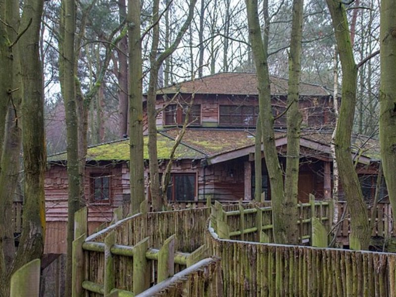 center_parcs_cropped.jpg