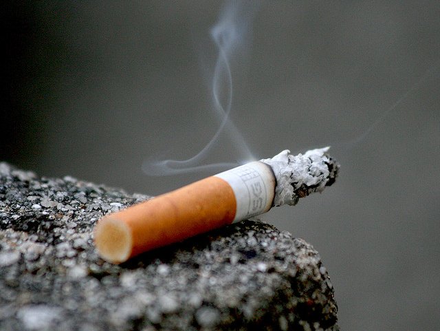 ff-wp-files/2013/11/cigarette-medium.jpg
