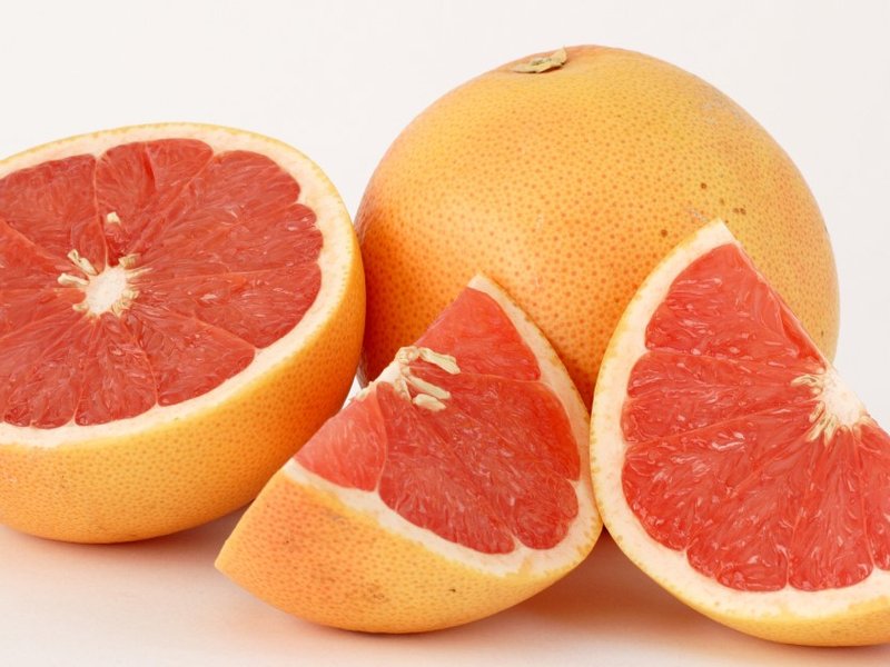 citrus_paradisi_(grapefruit,_pink)_resize.jpg