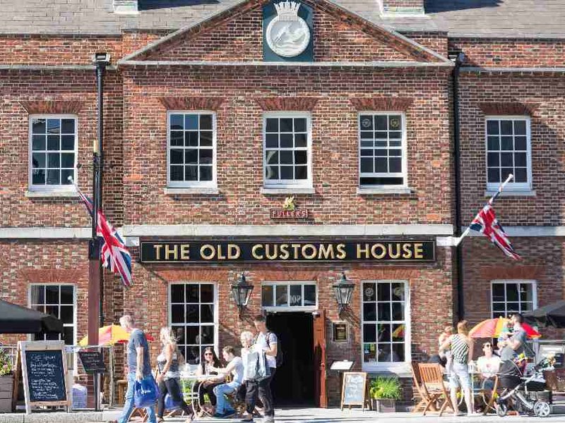 customs_house.jpg