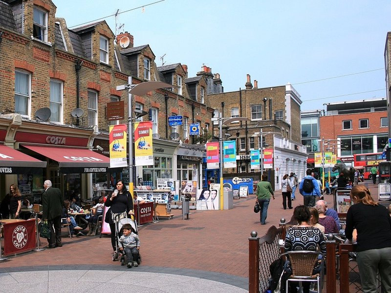 ealing.jpg