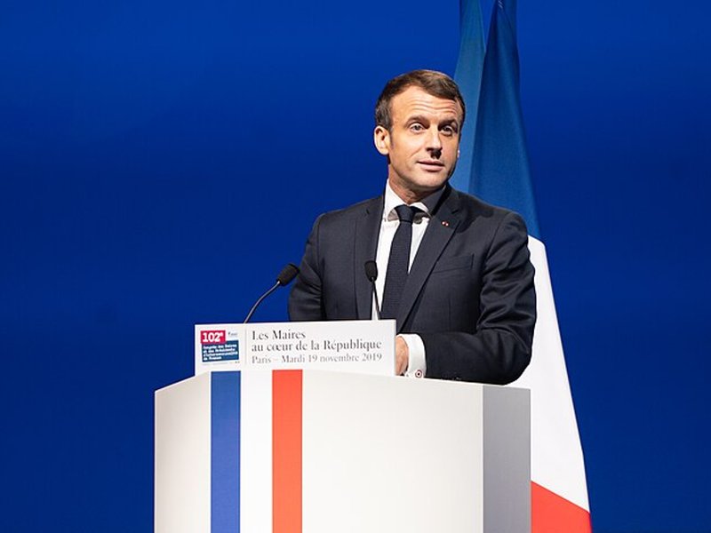 emmanuel_macron_congres_des_maires_19_novembre_2019.jpg