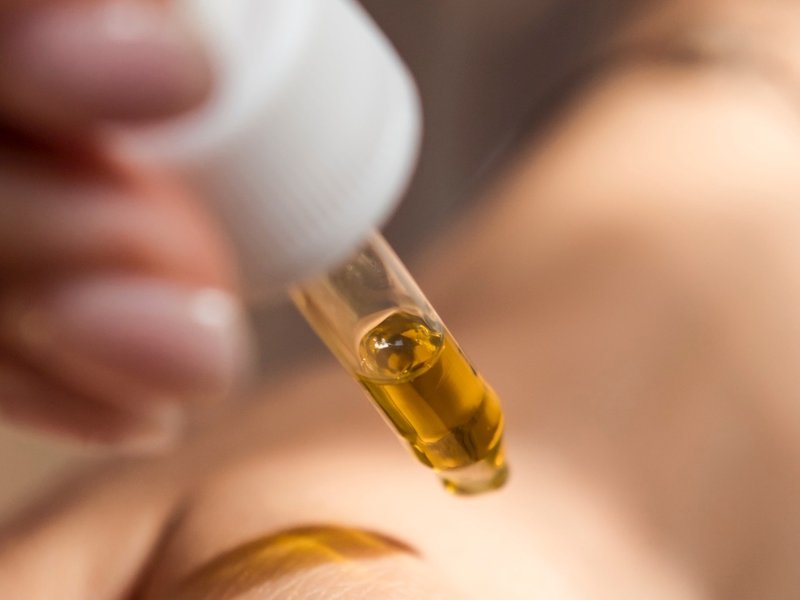enecta-cannabis-extracts-80wckpt-ike-unsplash_(1)_(1).jpg