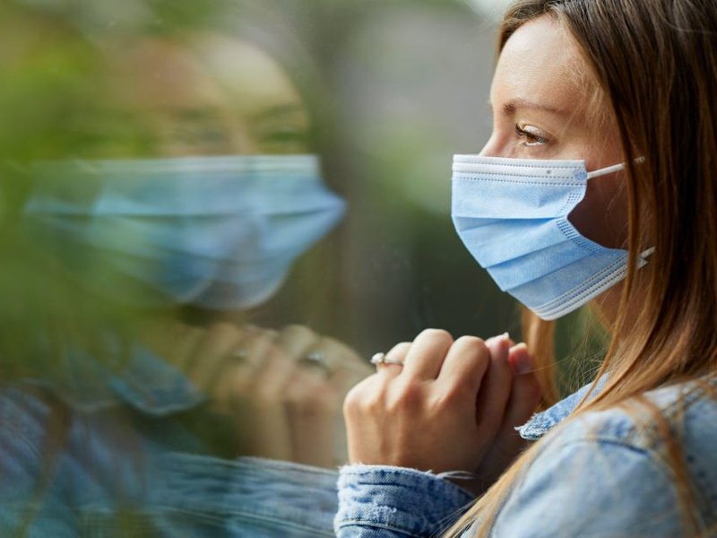 facemaskswoman.jpg