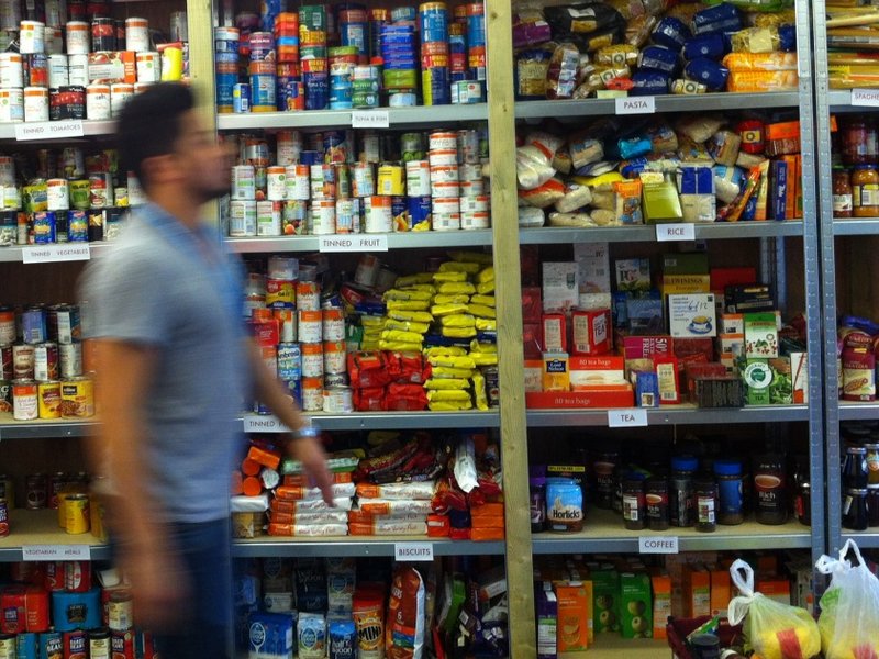 ff-wp-files/2015/09/foodbank.jpg