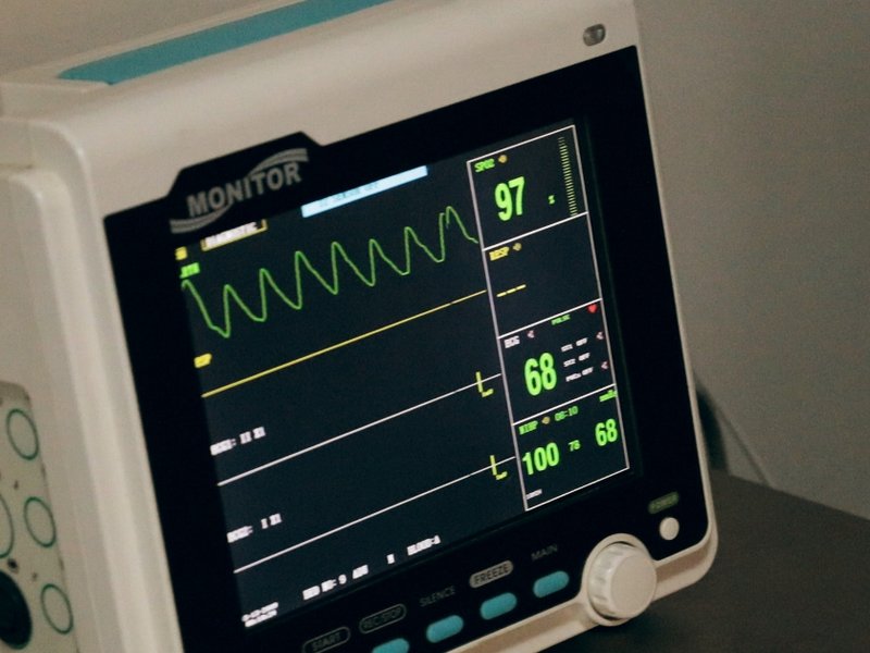 heart_monitor.jpeg
