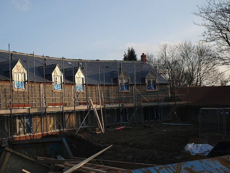house_building_-_geograph.org.uk_-_5838774.jpg