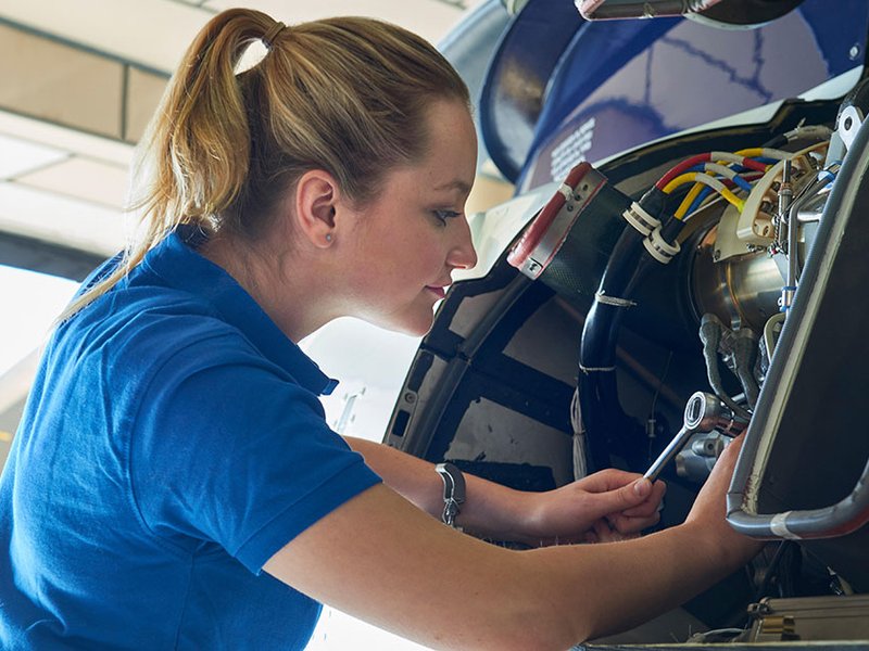 less-than-10%-women-engineers-090318-pic.jpg
