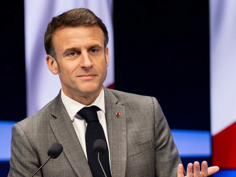 macron.jpg