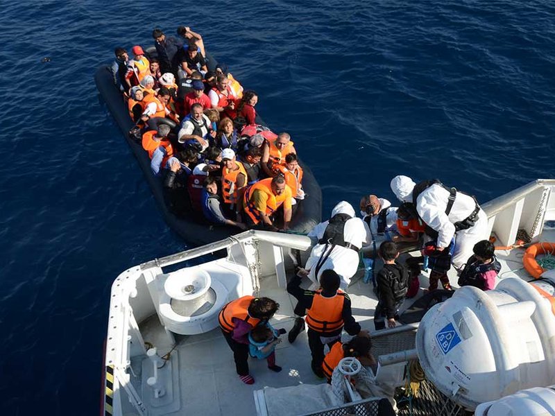 ff-wp-files/2015/10/migrant-rescue.jpg