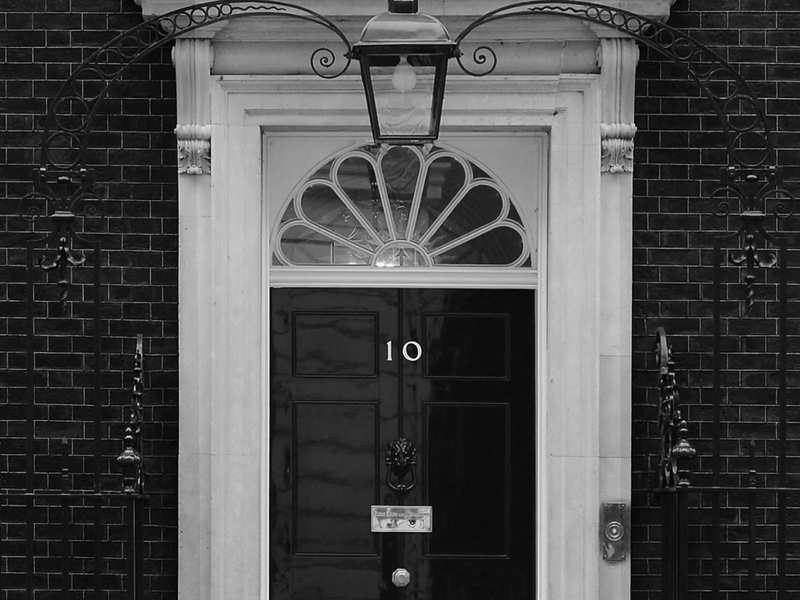 no10_door.png
