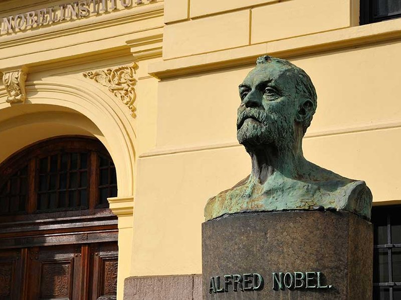 nobel-prize-bust.jpg