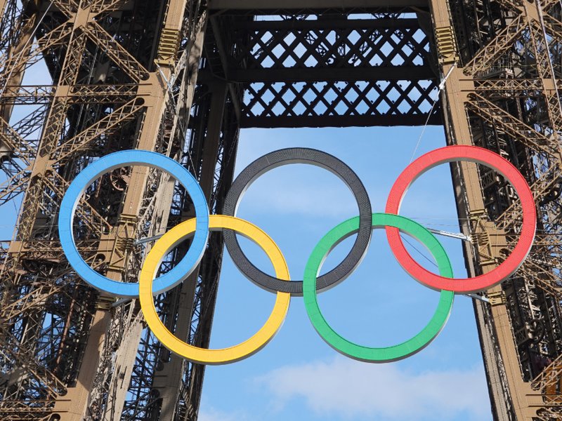 olympic_rings_on_the_eiffel_tower_2024_21_1.jpg