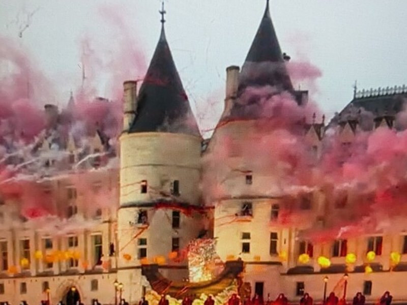 opening_ceremony_paris_cropped.jpg