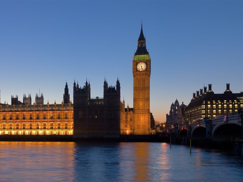 palace_of_westminster_london_-_feb_2007_1.jpg