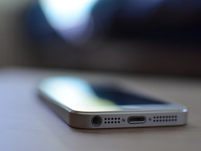 phone_scam_cropped.jpg
