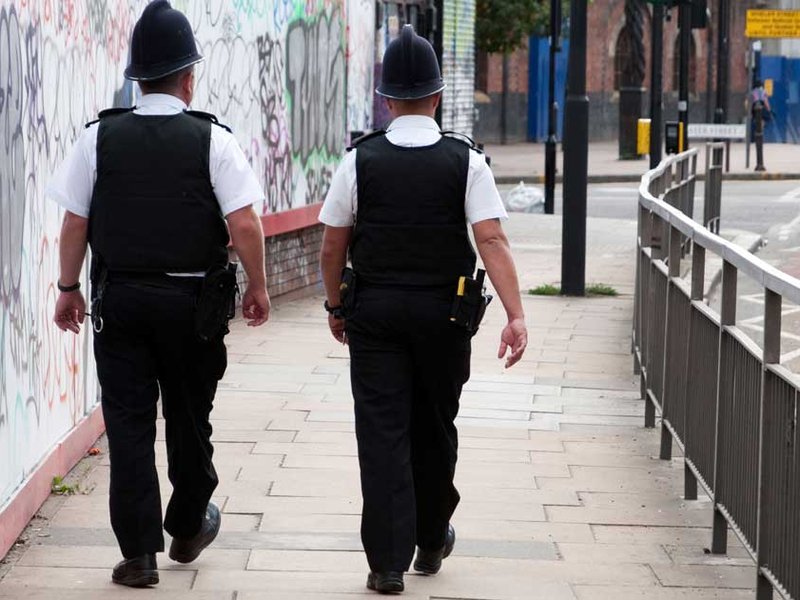 police-walking-20-04-2018.jpg