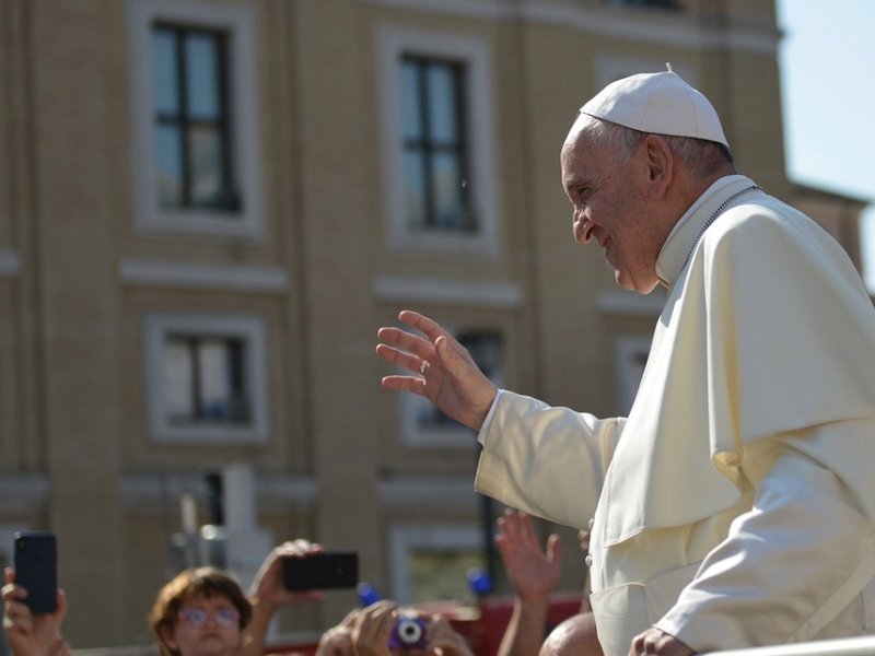 pope-5678520_1280_1.jpg