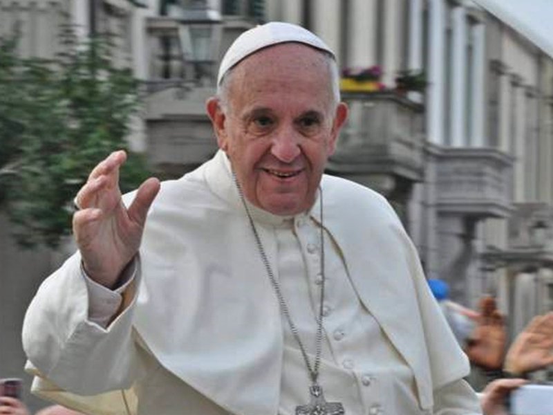 pope_resized.jpg