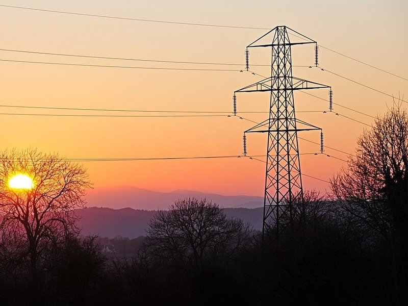 pylon.jpg