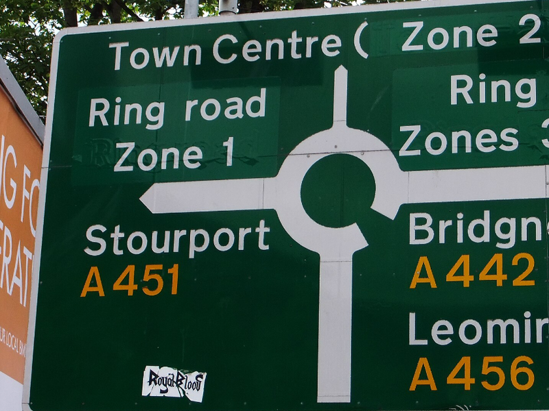 road_sign,_comberton_hill,_kidderminster_-_dscf0998-fotor-20231026154944.png