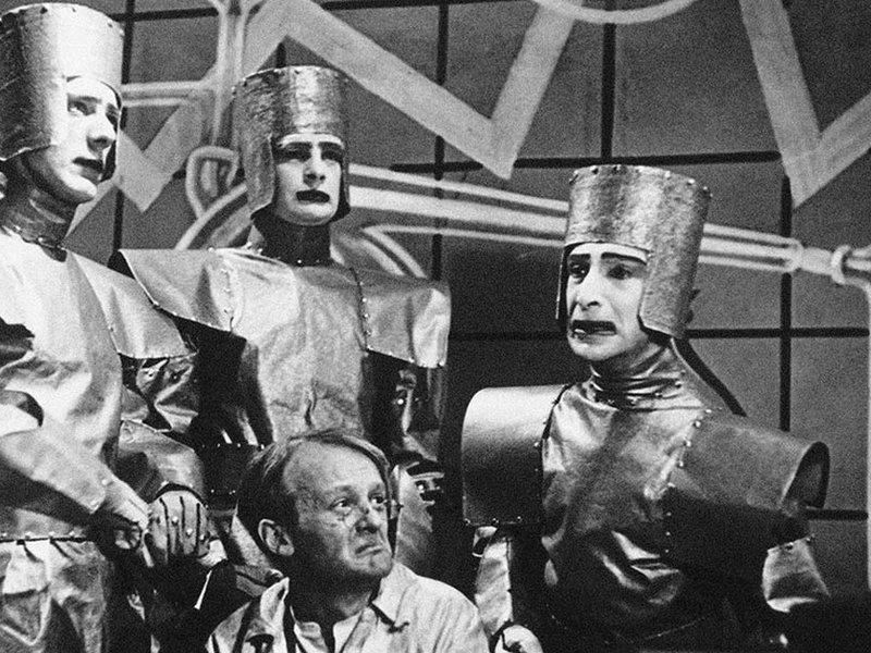 rossums_universal_robots.jpg