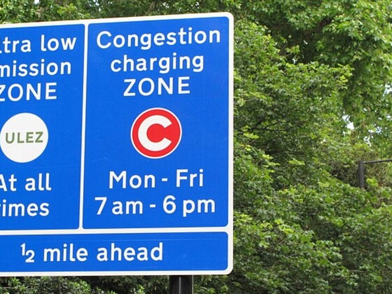 sign_for_london_ultra_low_emission_zone_geograph_6183970_1.jpg