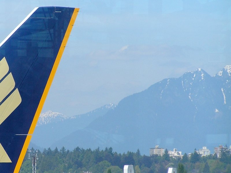 singapore_airlines-cropped.jpg