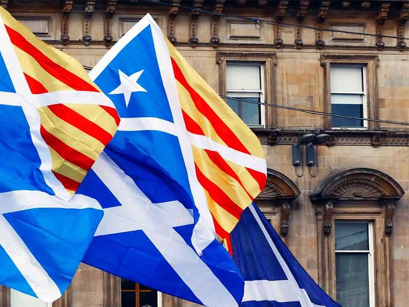 spain-scotland-facebook.jpg