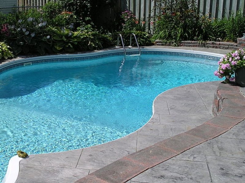 swimming_pool-_cropped.jpg
