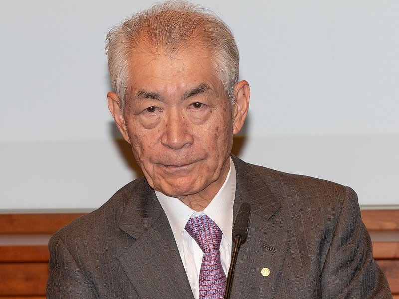 tasuku_honjo_em1b5601_(31268660077)_edit.jpg