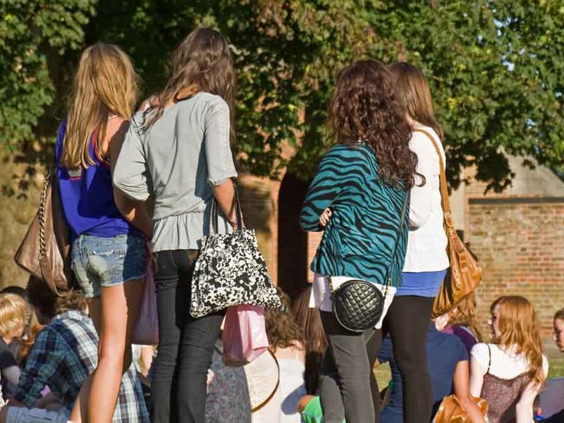 teenage-girls-group-09-08-2018.jpg