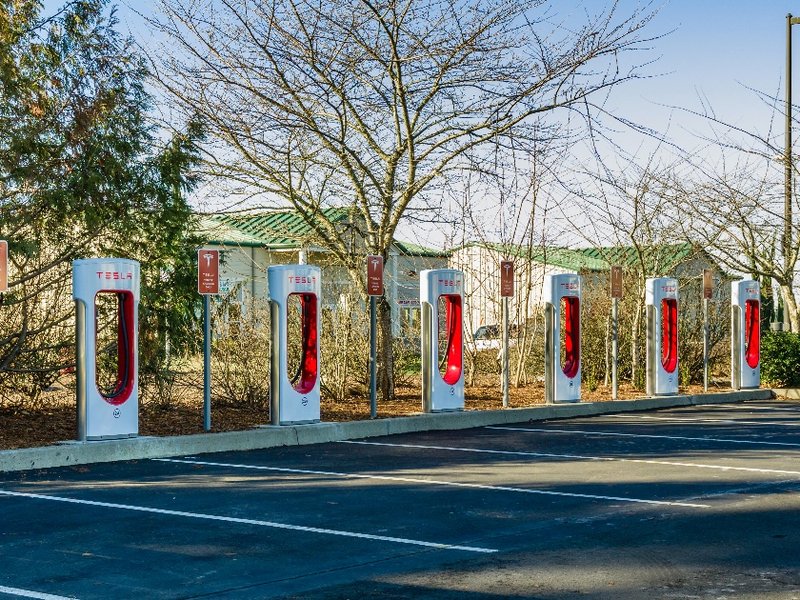 tesla.jpg