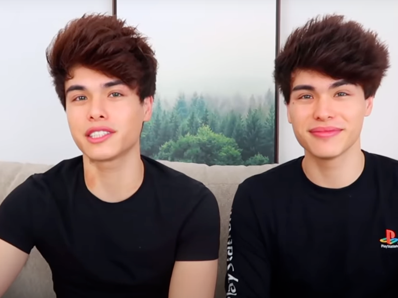 the_stokes_twins_2021.png