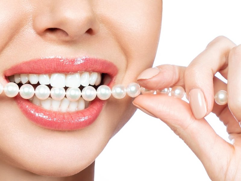 tooth_necklace_pic.jpg