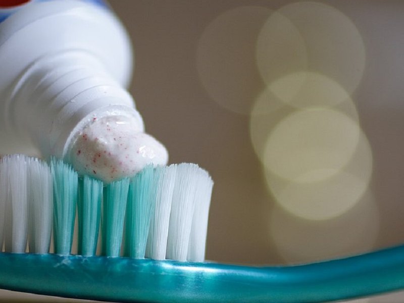 toothpasteonbrush31102023.jpg