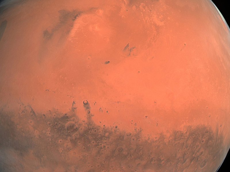 true-colour_image_of_mars_seen_by_osiris_1.jpg