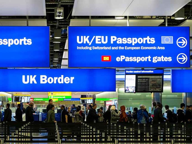 uk-border-passport-control-eu-facebook.jpg