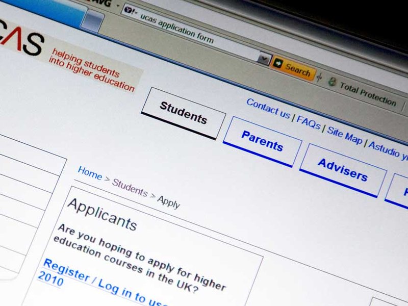university-applicants.jpg