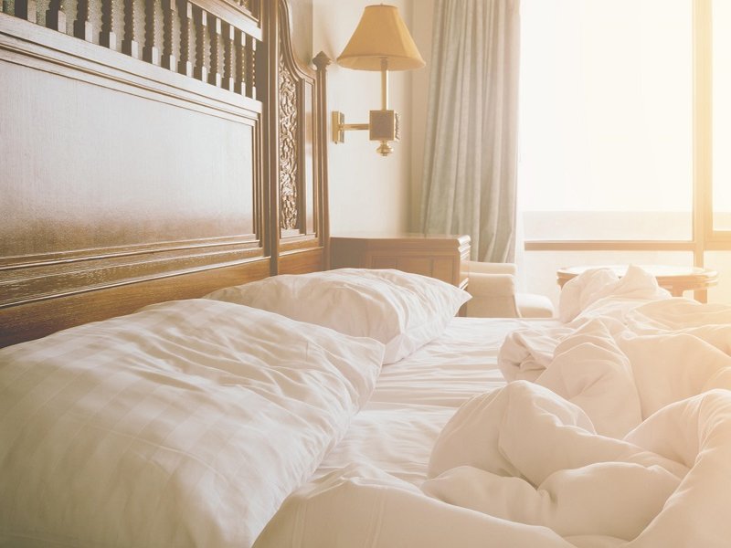 unmade_bed.jpg