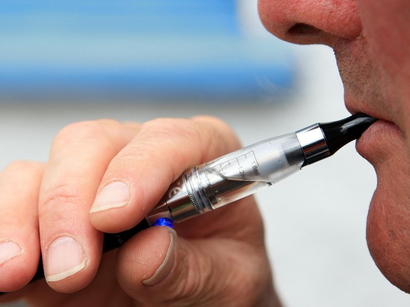 vaping.jpg